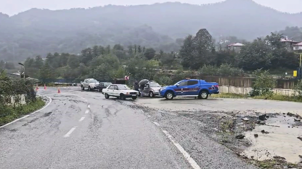 Art arda gelen haberler paniğe neden oldu! Artvin'de bir köy boşaltıldı