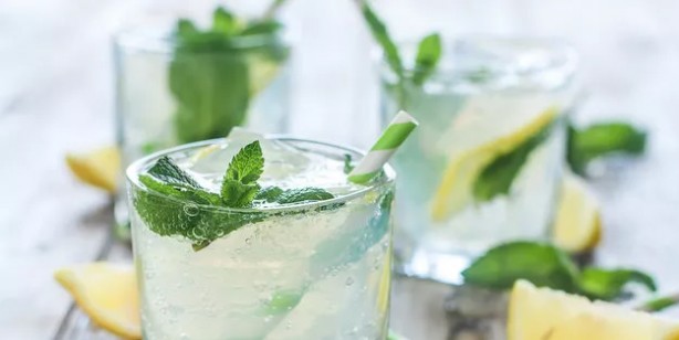 Foto - Artık günde bir şişe maden suyu içeceksiniz! Şaşkına çeviren faydası ortaya çıktı! Bakın nasıl iş görüyor! 