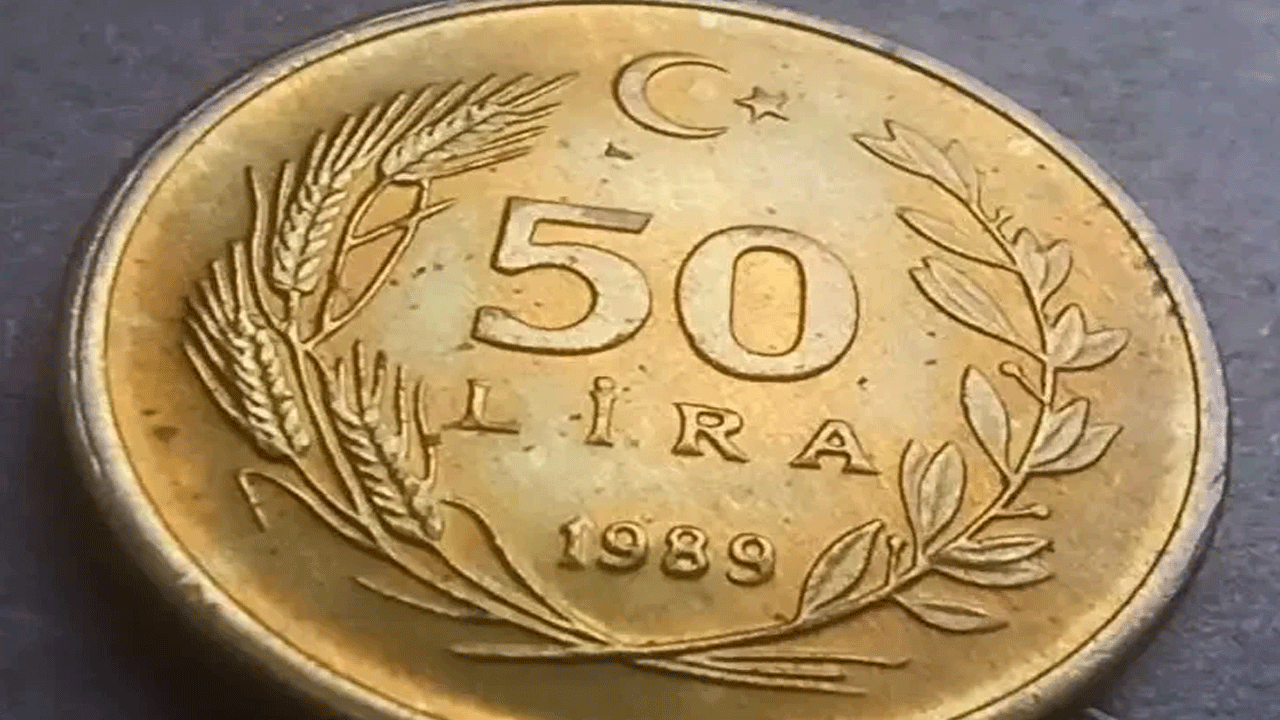 Foto - Artık servet değerinde! Elinde hatalı basım 50 lira olan köşeyi dönecek