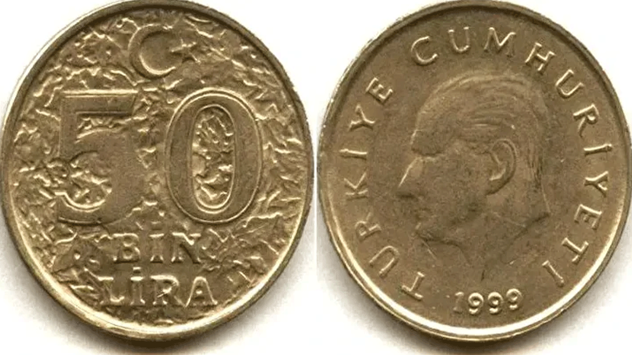 Foto - Artık servet değerinde! Elinde hatalı basım 50 lira olan köşeyi dönecek