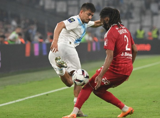 Foto - Artık son çok yakın: Fenerbahçe öyle bir yıldızı getiriyor ki! Herkes şaşıracak...