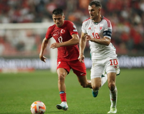 Foto - Artık son çok yakın: Fenerbahçe öyle bir yıldızı getiriyor ki! Herkes şaşıracak...