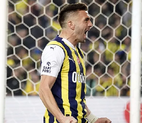 Foto - Artık son şans: Fenerbahçeliler çıldıracak: Beklenmedik gelişmeyi Union maçı öncesi duyurdular…