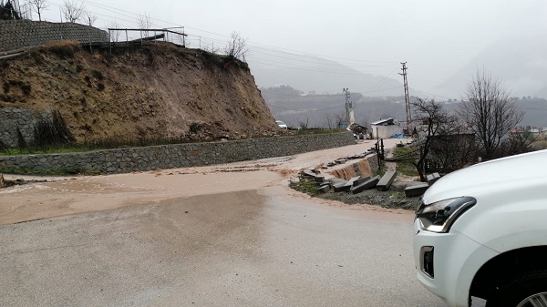 Foto - Artvin kara kışla mücadele ediyor