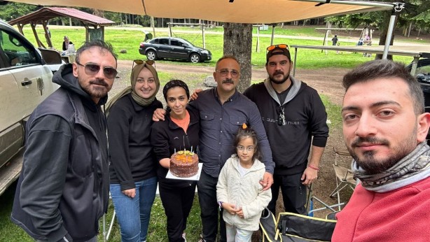 Foto - Artvin'de kamp yapan gençlerin boz ayılarla mücadelesi