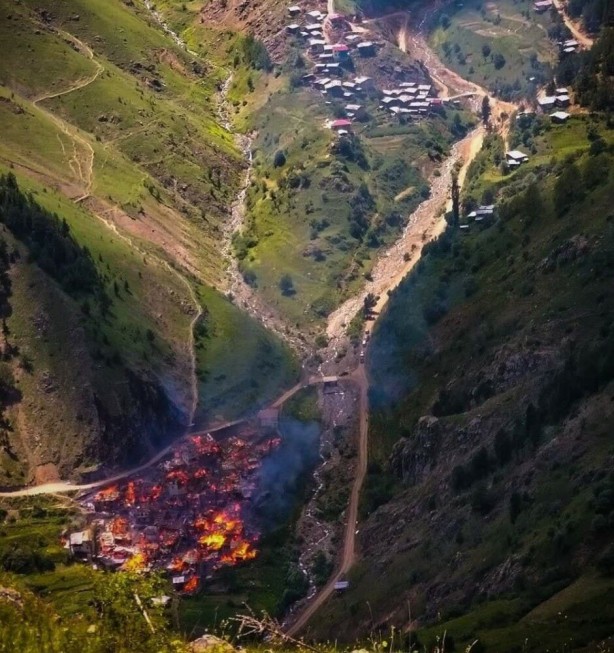 Foto - Artvin'deki yangından içler acısı görüntüler
