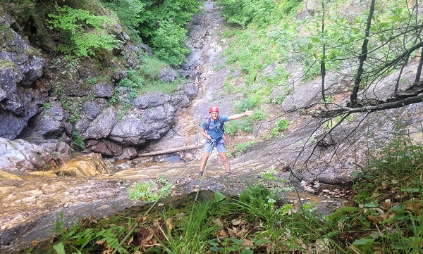 Foto - Aşağıya böyle indiler! Bunu yapmak yürek ister