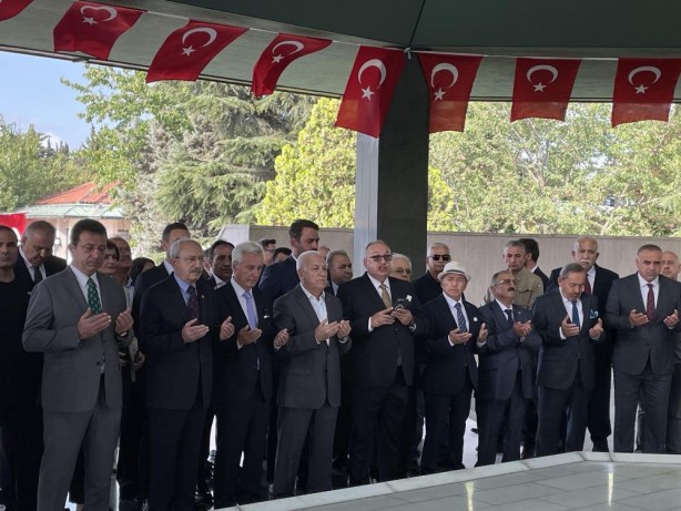 Foto - Asan da CHP anan da CHP