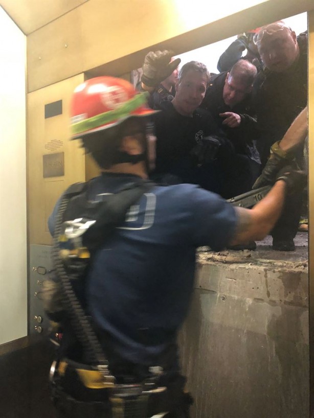 Foto - Asansör içindeki 6 kişiyle beraber 84 kat düştü
