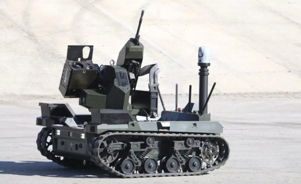 Foto - ASELSAN'dan bir başarı daha: İnsansız kara aracı ASLAN!
