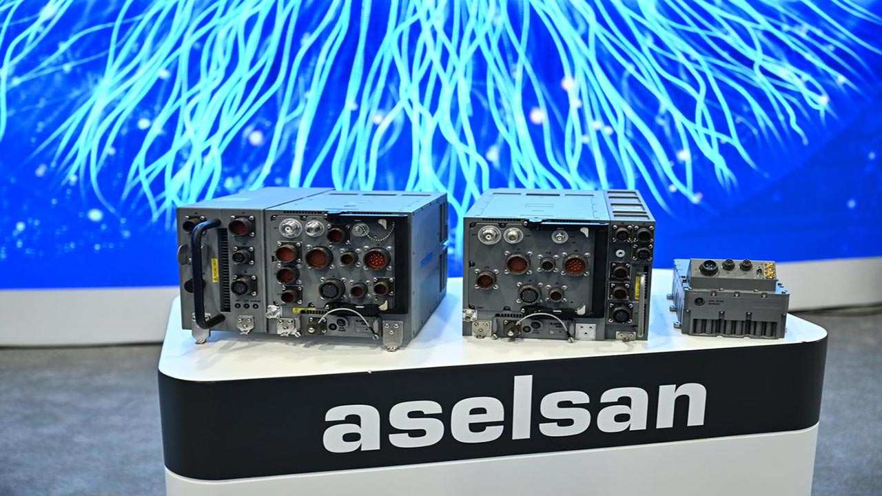 Foto - ASELSAN’dan gövde gösterisi! Gök Vatan’ın yıldızları IDEF 2025’te sahne aldı