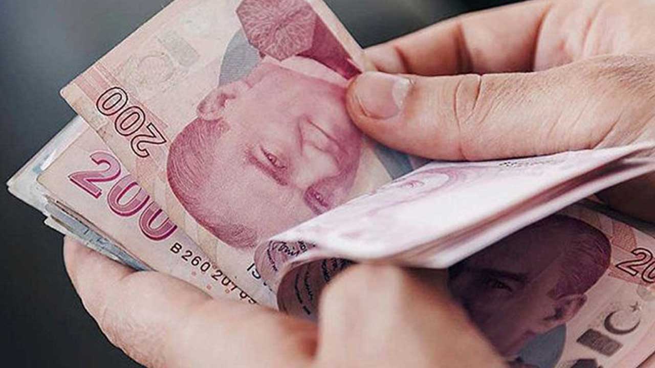 'Asgari ücret bir emare' dedi! En düşük emekli maaşının kaç para olacağını açıkladı