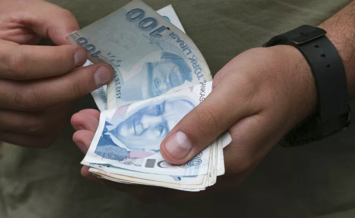 Foto - Asgari ücret tahmini tutan Cem Küçük, 'Bilgi aldım' dedi! Şimdi de yeni emekli maaşlarını açıkladı