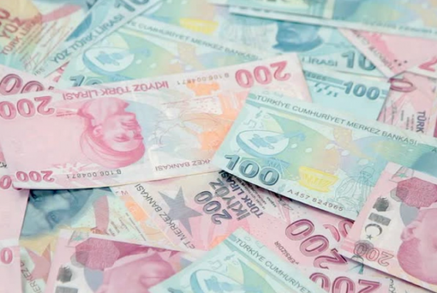 Foto - Asgari ücret zammını bilen ekonomist en düşük emekli maaşını 'Bence kesin bu olacak' diyerek duyurdu