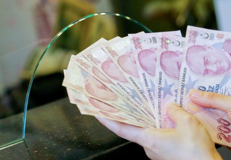 Asgari ücrete bomba zam! Uzman isim vatandaşı heyecanlandıracak rakamı Türkiye'ye duyurdu