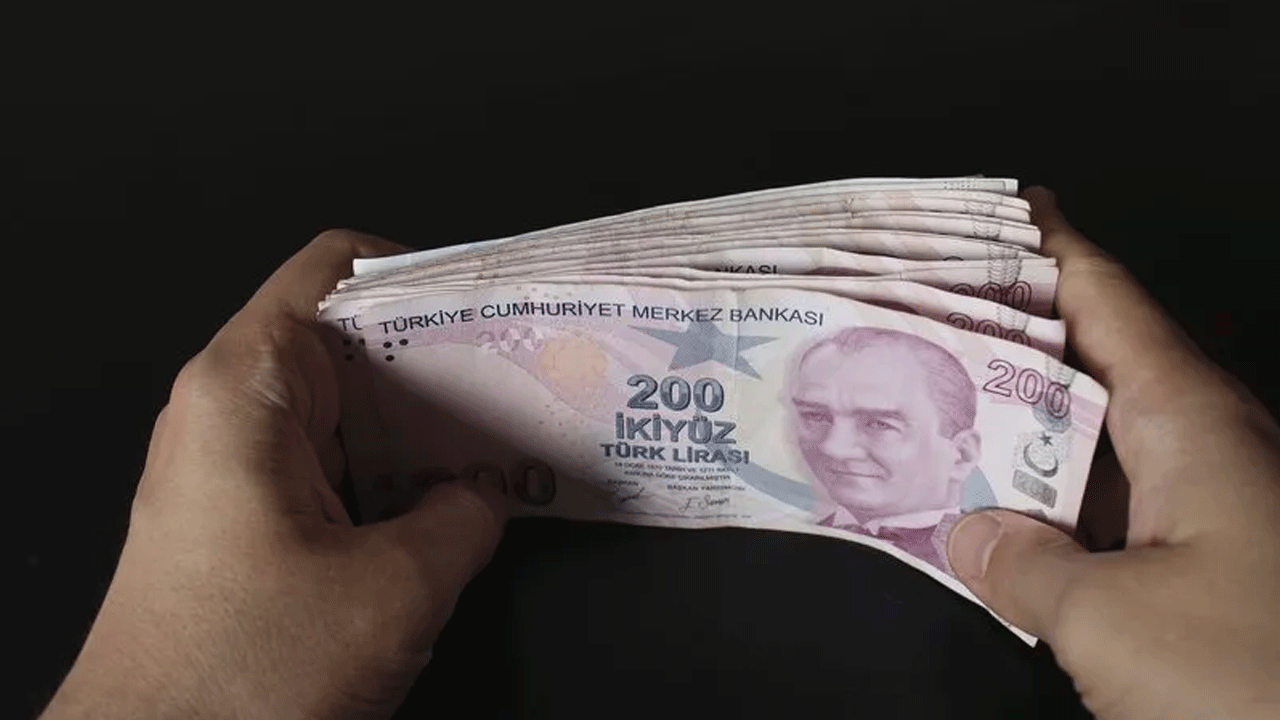 Foto - Asgari ücrete enflasyon ayarı