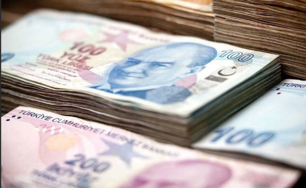 Asgari ücrete o tarihte bir zam daha geliyor! 