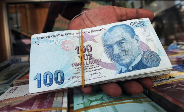 Foto - Asgari ücreti bilen isim hükümetten önce açıkladı! İşte yeni en düşük emekli maaşı