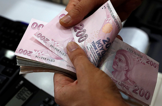 Asgari ücreti bilen isim hükümetten önce açıkladı! İşte yeni en düşük emekli maaşı