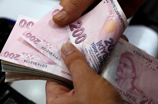 Asgari ücretin açıklanmasına saatler kala kuruşu kuruşuna rakam verdi! "Aldığım bilgiye göre" deyip duyurdu...