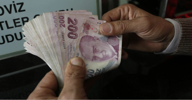 Foto - Asgari ücretle ilgili beklenmedik iddia! Ünlü ekonomist kötü haberi verdi