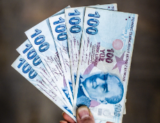 Foto - Asgari ücretle ilgili Türkiye'yi ayağa kaldıracak rakam! Tahminlerinde yanılmayan ünlü ekonomist bu rakamı ilk kez telaffuz etti