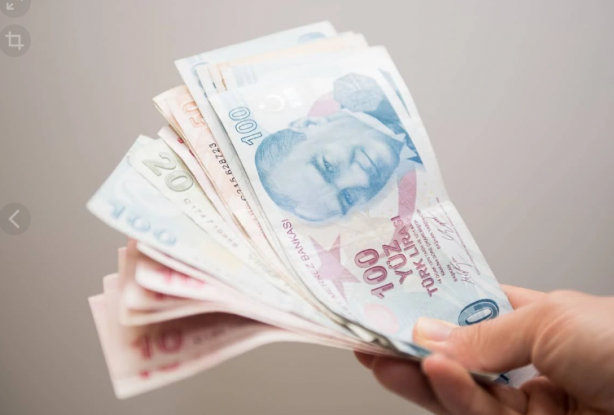 Foto - Asgari ücretten 1 TL bile fazla alanlar yandı! Çok kötü haber, 'O tarihte kesilecek' diyerek duyurdu