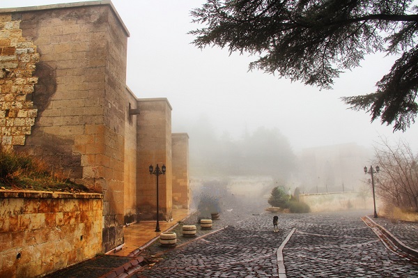 Ashab-ı Kehf yoğun sis içinde kaldı