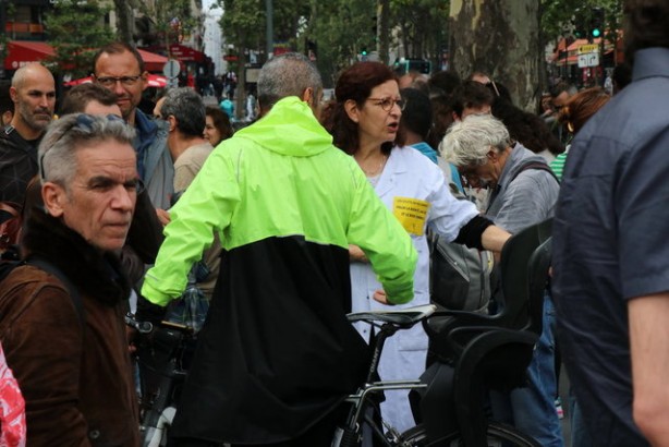 Foto - 'Aşı zorunluluğu' ve 'sağlıkı kartı' kararının ardından Fransa'da sokaklar karıştı! Binlerce kişiden protesto