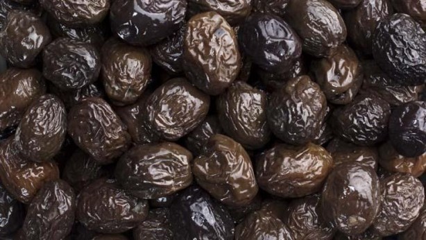 Foto - Asıl antibiyotik eczanede değil evimizdeymiş! İbrahim Saraçoğlu "Sakın atmayın" deyip gizli kür tarifini verdi! Boğaza sarınca bakın neler oluyor neler