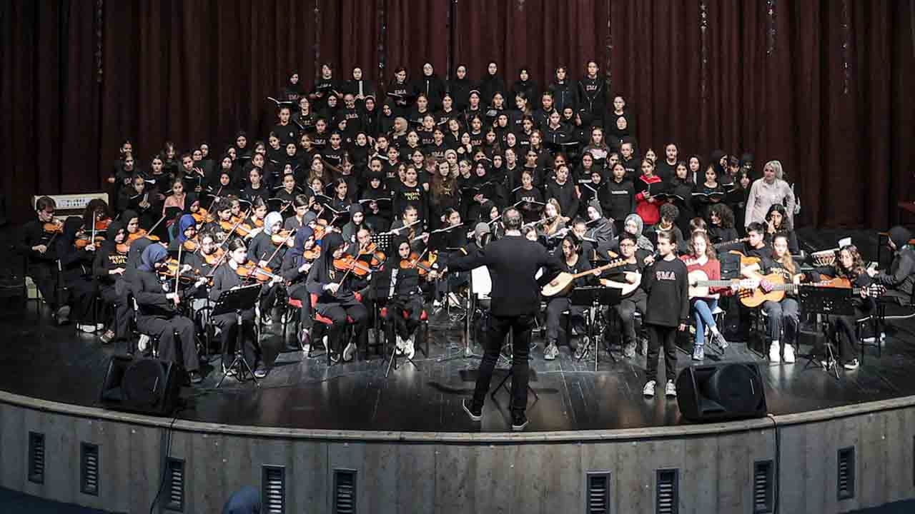 Asım’ın Nesli bu olsa gerek! İmam Hatiplilerden Efendimiz’e sevgi etkinliği