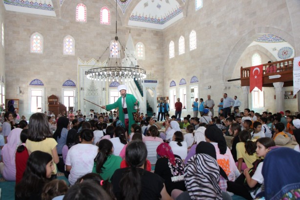 Foto - Asım’ın nesli "Nasrettin Hoca" gösterisi ile eğlendi