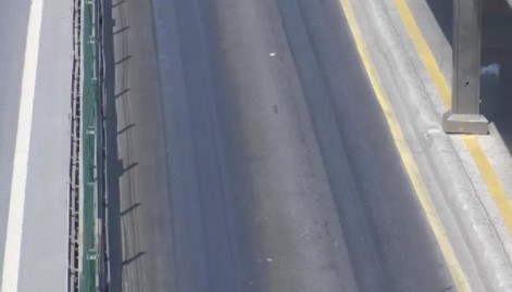 Foto - Aşırı sıcak asfaltı eritti!