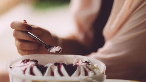 Foto - Aşırı yemenin vücuda verdiği 6 zarar