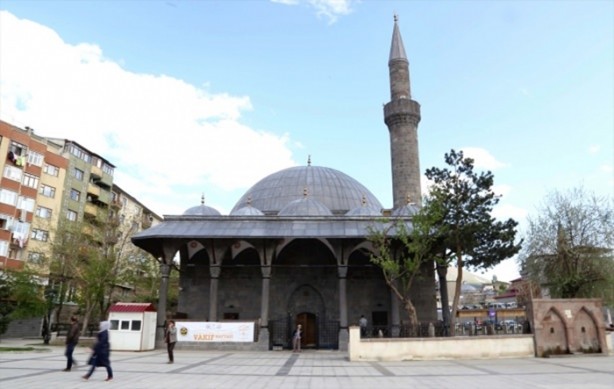 Foto - Asırlık camiler artık Ramazan ayına hazır!