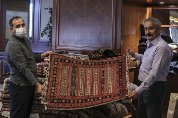 Asırlık el dokuması! Halılar müzayedede görücüye çıktı