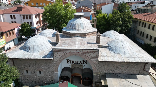 Foto - Asırlık kubbeden esinlenip kebap hazırladı