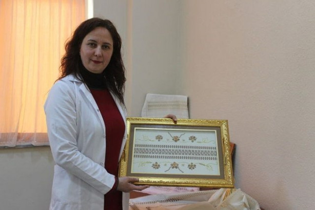 Foto - Asırlık nakış işi gelir kaynağı oldu
