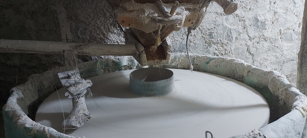 Foto - Asırlık su değirmeni ilgi çekiyor