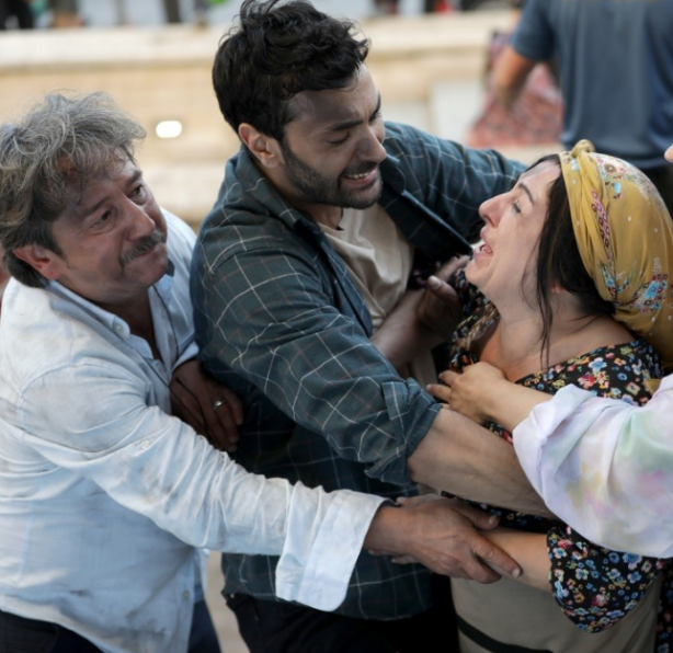 Foto - Aşk Mantık İntikam dizisinden skandal! Vatandaşlar ayağa kalktı