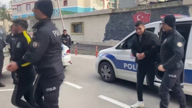 Foto - Asker eğlencesinde pompalı tüfek magandalığı! Kıskıvrak yakalandılar