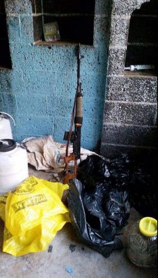 Foto - Asker, PKK tünellerine indi!