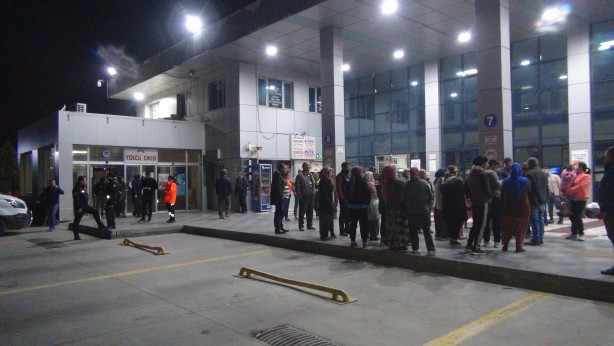 Asker uğurlama merasiminin yoğun olduğu terminalde el bombası paniği!