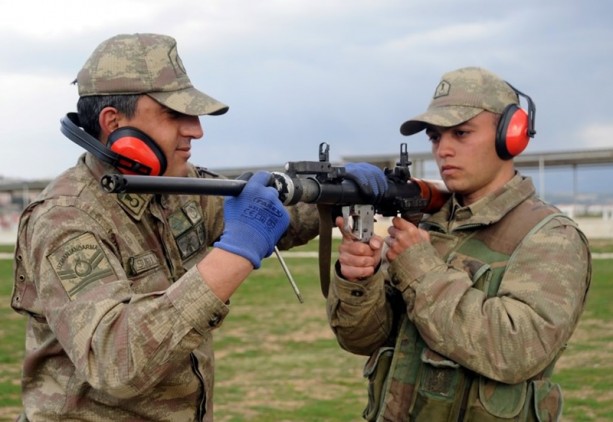 Foto - Askere gidecekler için işte acemi birliği 