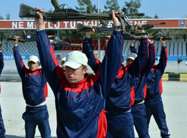Foto - Askere gidecekler için işte acemi birliği 