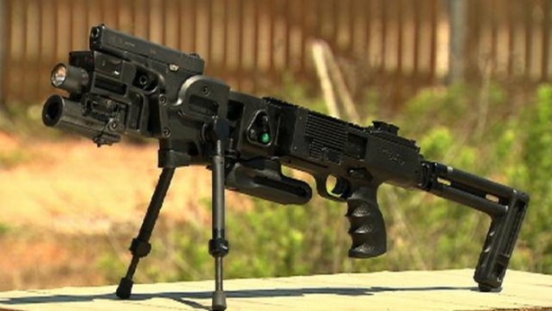 Foto - Askere modern savaş silahı