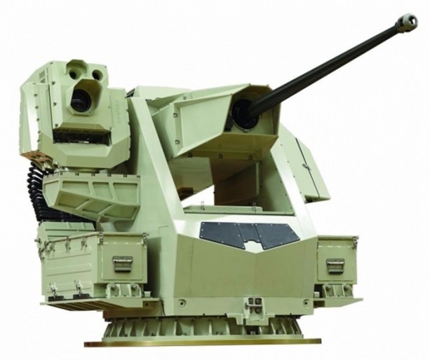 Foto - Askere modern savaş silahı