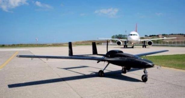 Foto - Askere modern savaş silahı