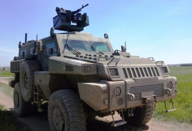 Foto - Askere modern savaş silahı