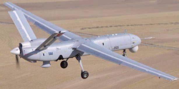 Foto - Askere modern savaş silahı